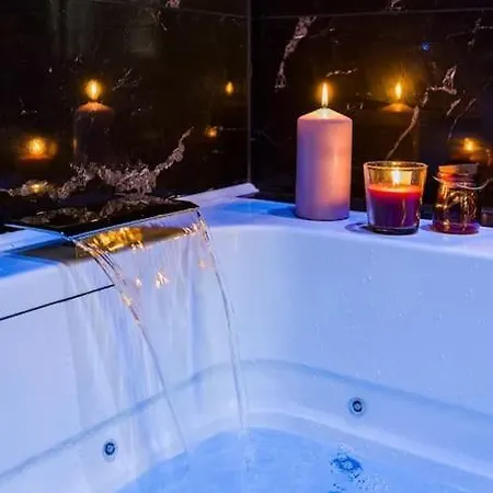 Cachette Secrete & شقة ناربون