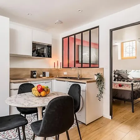 Cachette Secrete & *